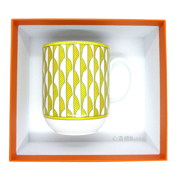 ≪ 新品 ≫ HERMES エルメス ソレイユ ドゥ エルメス シリーズ マグカップ 300ml No.1 ミニ柄 イエロー ホワイト HERMES Magu Soleil d’Herms mug n°1 Yello 箱 リボン ショッパー ラッピング