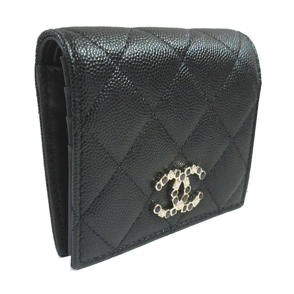 【美品】CHANEL シャネル マトラッセ ココマーク 二つ折り財布 ブラック マトラッセ 二つ折り財布 ココマーク ラウンドファスナー ブラック