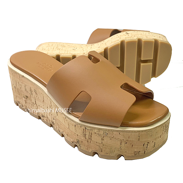 ≪ 新品 ≫ エルメス エズ 30 サンダル 37 レザー コルク ラバーソール ナチュラル 箱 リボン ラッピング ≪BrandNew≫ Hermes Eze 30 Sandals 37 Leather Cork Rubber Sole Natural Box Ribbon Wrapping