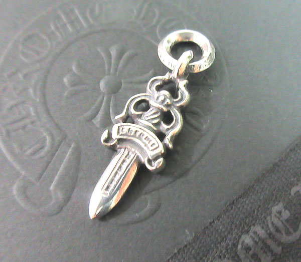 ≪ 新品 ≫ 正規品 クロムハーツ ダガー チャーム ペンダントトップ