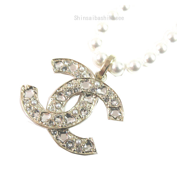 ≪ 新品 ≫ CHANEL シャネル BIG CCマーク チョーカー ネックレス ABF221 B19947 NAFRM ゴールド ラインストーン パール 箱 リボン ラッピング≪Brand New≫Chanel BIG CC Mark Choker Necklace Gold Rhinestone Pearl Wrapping