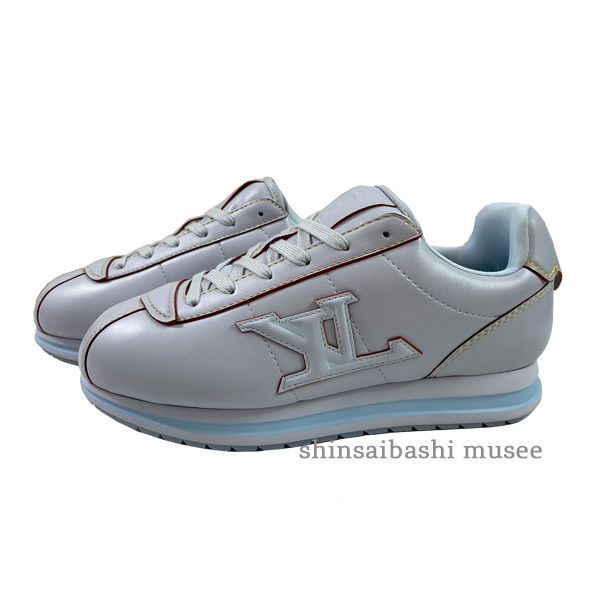 ≪ 新品 ≫ルイヴィトン ファレルウィリアムス LV バターソフト スニーカー ブルークレール 1AIKGL 9.5 (日本サイズ 28cm) シューズ 箱 リボン