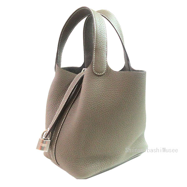 ≪ 新品 ≫ エルメス ピコタン ロック 18 PM エトープ シルバー金具 トリヨンクレマンス エトゥープ K刻印 ≪Brand new≫ Hermes Picotin Lock 18 PM Bag Etoupe Grey Silver Hardware Taurillon Clemence K engraved Box Ribbon Wrapping 