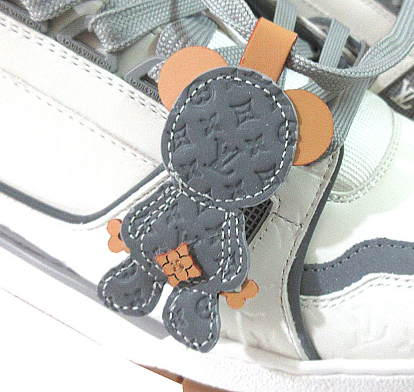 ≪新品≫エルメスバウンシングスニーカーオールレザーローカットホワイト白ブラック黒42.5サイズ27.5cmメンズシューズ箱リボン