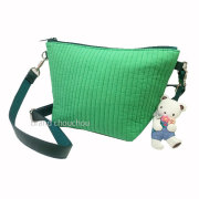 【新品】familiar ファミリア pionunnal ピオヌンナル 「ポップ」 POP ポシェット グリーン Green ショルダー バッグ ヌビ