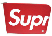≪新品≫ルイヴィトンLOUISVUITTON×supremeポシェットジュールGMクラッチM67722箱のラッピング