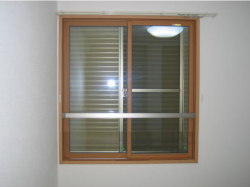 安心、安全のアルミ角パイプ製窓手摺　長さ1201mm～1400mm