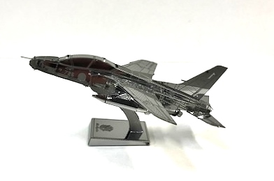 自衛隊グッズ　メタリックナノパズル　航空自衛隊　ブル－インパルス