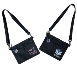 自衛隊グッズ　サコッシュ　ブルーインパルスハート、エンブレムの2種　