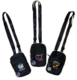 自衛隊グッズ   ショルダーポーチ　ブルーインパルスエンブレム、ハート、カムバックカエル の  3種　