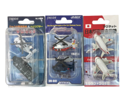 自衛隊グッズ 　飛行機マグネット　セット　（磁石つきフィギア）　2機セット　　3種類