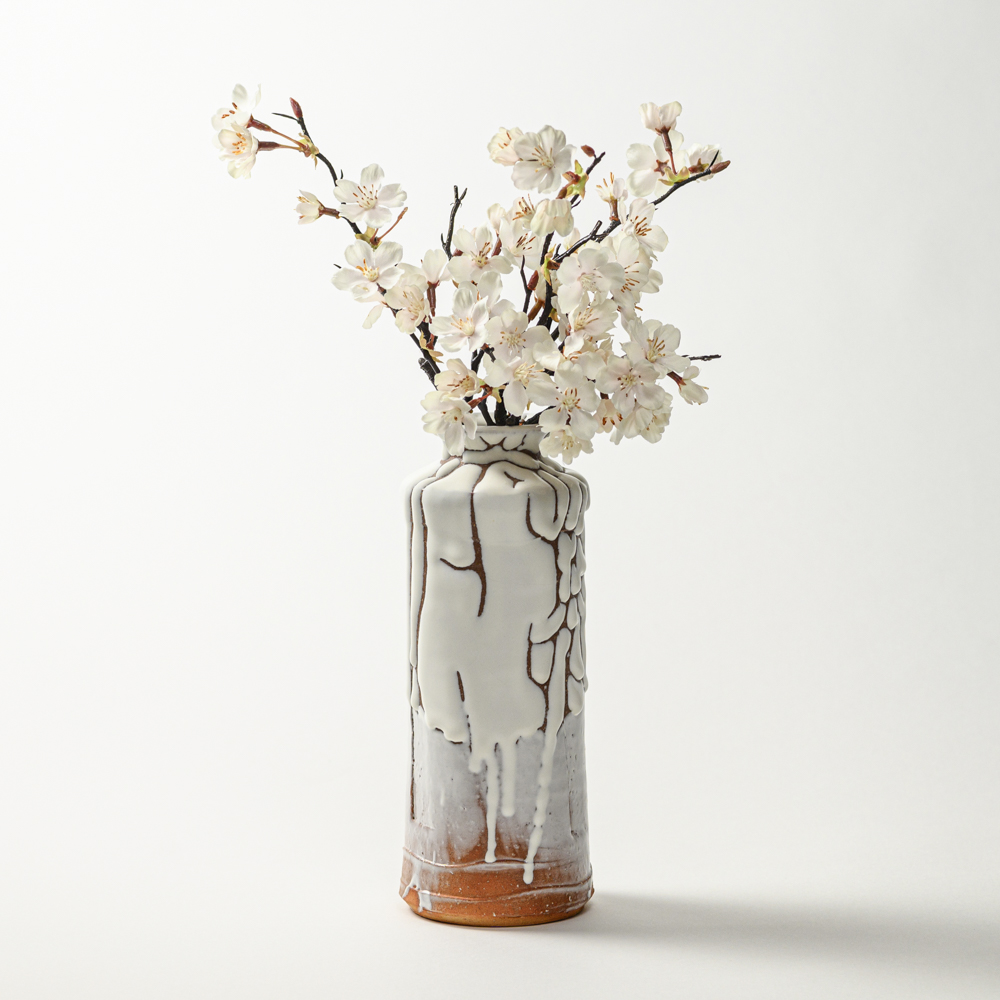 萩焼(伝統的工芸品)花入鬼白松肩衝ヘラメNo1412