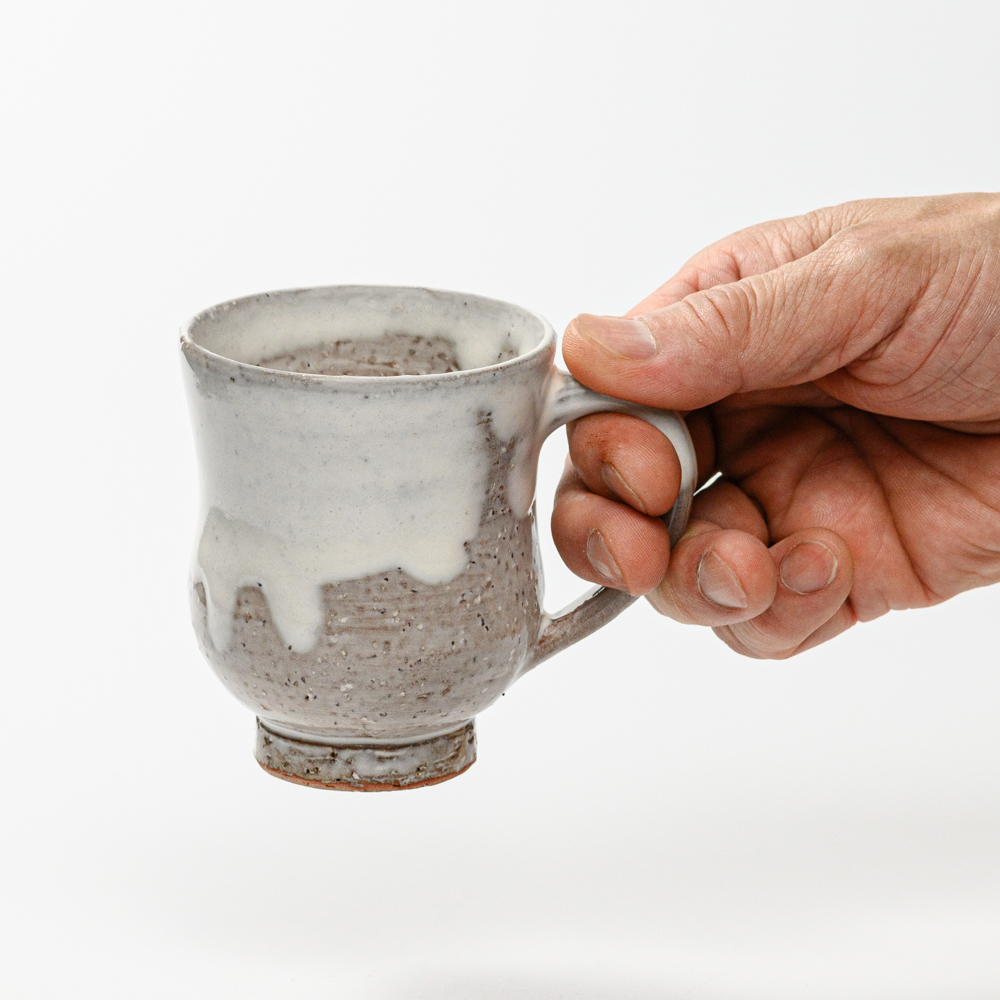 萩焼(伝統的工芸品)マグカップ小白萩掛分け胴締No580