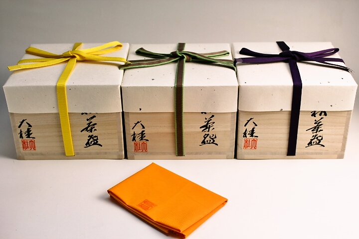 木箱No30-抹茶碗3種類(ウコン染め布付)