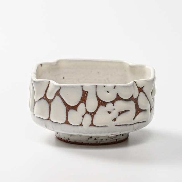 萩焼(伝統的工芸品)小鉢鬼白特四方へこみ