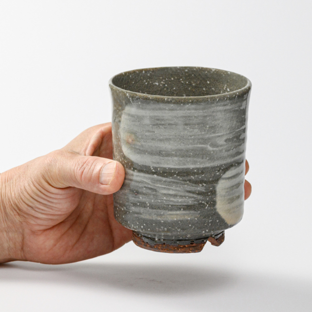 萩焼(伝統的工芸品)大湯呑刷毛青荒筒No102