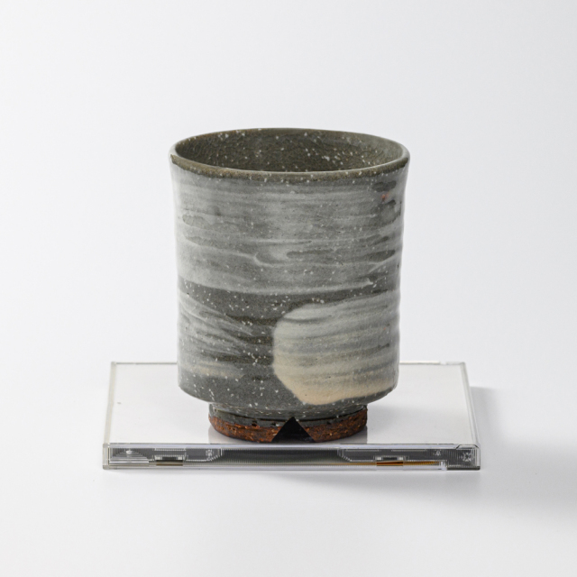 萩焼(伝統的工芸品)大湯呑刷毛青荒筒No102