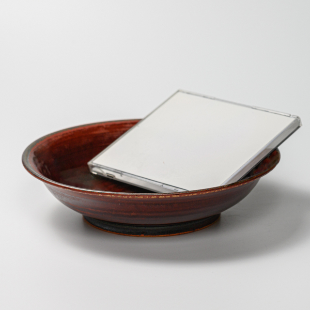 萩焼(伝統的工芸品)平鉢鉄赤釉朝顔