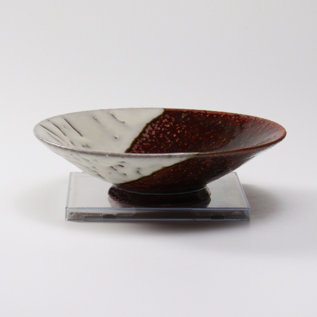 萩焼 柄付扇面鉢 蓮光山窯 守繁徹作 供箱付 B813 萩焼 柄付扇面鉢 蓮光山窯 守繁徹作 供箱付