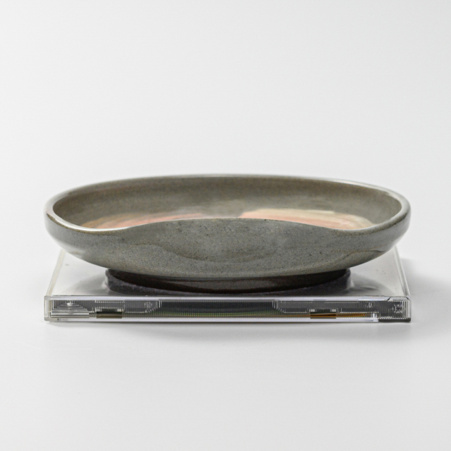 萩焼(伝統的工芸品)銘々皿刷毛青豆形一辺