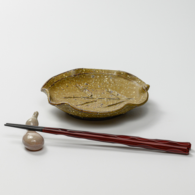 萩焼(伝統的工芸品)銘々皿緑釉荒木の葉
