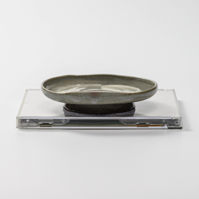 萩焼(伝統的工芸品)小皿刷毛青豆形二辺