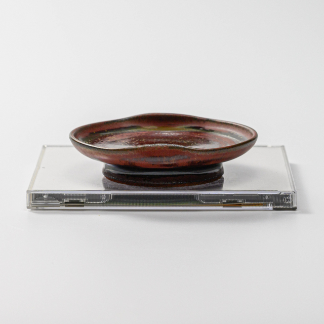 萩焼(伝統的工芸品)小皿鉄赤釉豆形二辺