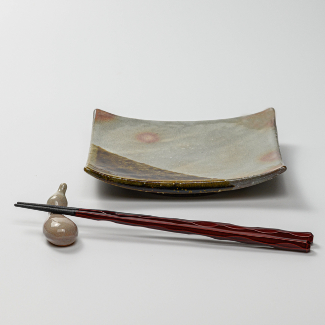 萩焼(伝統的工芸品)平皿中掛分け(御本手&飴釉)四方切落し