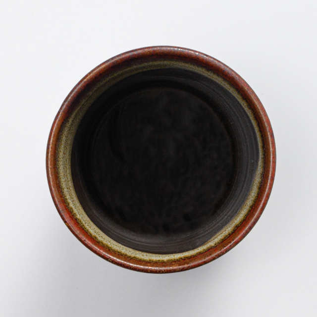 萩焼(伝統的工芸品)湯呑小掛分け(黒釉＆わら)端反