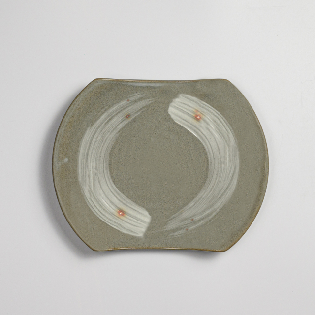 萩焼(伝統的工芸品)大皿刷毛青切落し