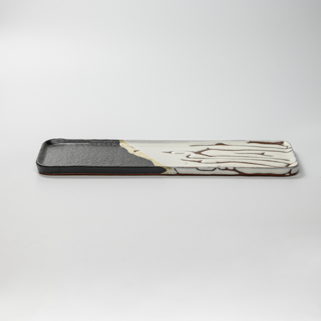 萩焼(伝統的工芸品)タタラ長皿掛分け(鬼白松＆黒釉)四方11×32