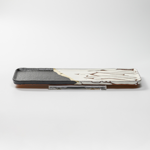 萩焼(伝統的工芸品)タタラ長皿掛分け(鬼白松＆黒釉)四方11×32