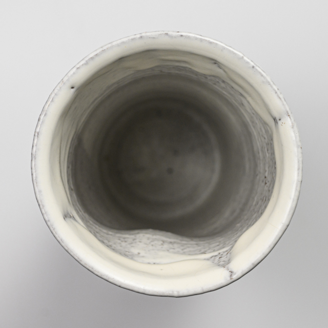 【花入18】萩3  白萩　小松健　高さ20.5㎝ 萩焼(伝統的工芸品)花入特大掛分け(鬼白松&黒釉)