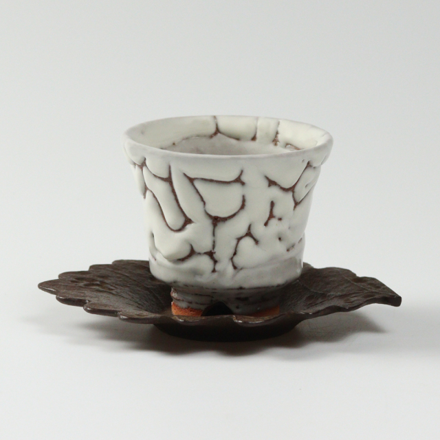 萩焼(伝統的工芸品)煎茶湯呑鬼白松端反ヘラメNo151