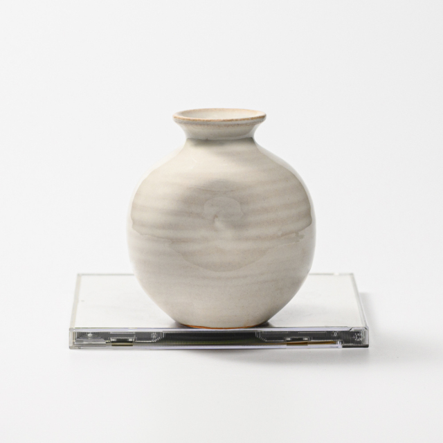 萩焼(伝統的工芸品)ミニ花入白姫丸えくぼNo1538
