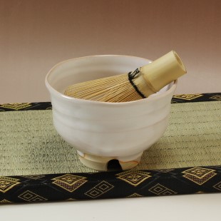 古美術品◼️かなり古そうな萩焼？の抹茶茶碗が蔵から出て来た。 絵志野 古い抹茶茶碗 志野焼 美濃焼〈検 紅志野 鼠 瀬戸焼 萩焼