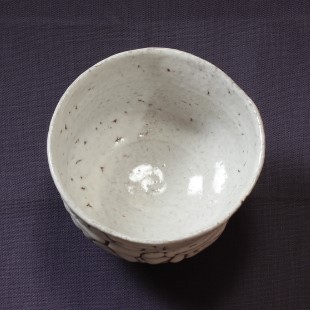 萩焼(伝統的工芸品)抹茶碗上鬼白荒竹沓形桜高台