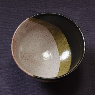 萩焼(伝統的工芸品)抹茶碗上掛分け(黒釉＆鬼萩)柿のへた