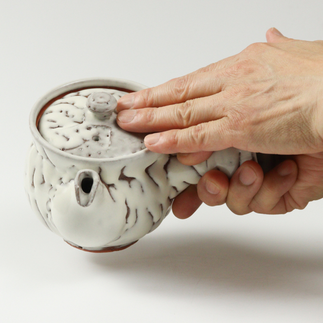 萩焼(伝統的工芸品)急須大鬼白松丸鉄砲口No185