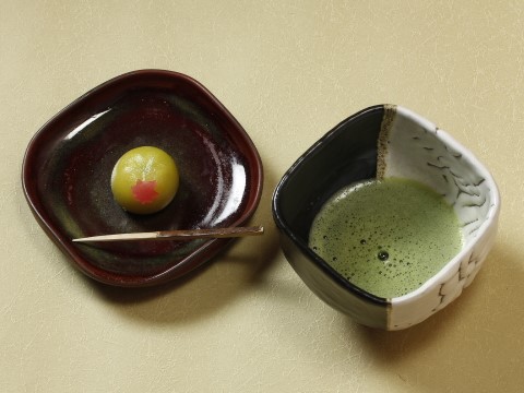 萩焼(伝統的工芸品)抹茶碗極上掛分け(鬼白荒竹＆黒釉)四方