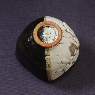 萩焼(伝統的工芸品)抹茶碗極上掛分け(鬼白荒竹＆黒釉)四方