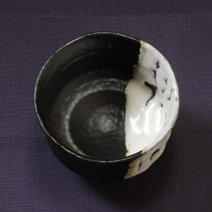 萩焼(伝統的工芸品)抹茶碗極上掛分け(鬼白荒竹＆黒釉)端反