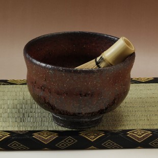 萩焼(伝統的工芸品)抹茶碗上大鉄赤釉荒胴締