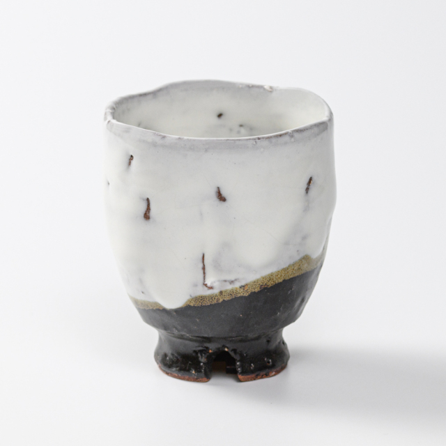 萩焼(伝統的工芸品)湯呑小掛分け(鬼白竹＆黒釉)呉器ヘラメNo19
