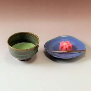 萩焼(伝統的工芸品)茶楽抹茶碗鉄青釉半筒3点セット付