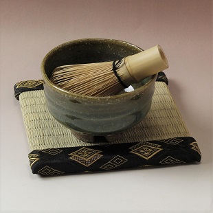 萩焼(伝統的工芸品)茶楽抹茶碗鉄青釉半筒3点セット付