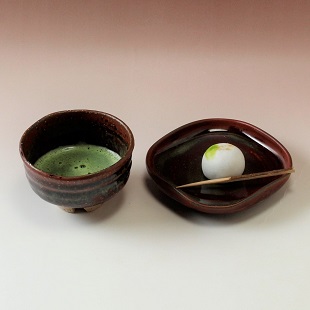 萩焼(伝統的工芸品)茶楽抹茶碗鉄赤釉荒半筒3点セット付