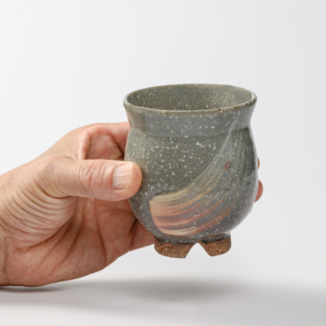 萩焼(伝統的工芸品)湯呑大刷毛青荒丸