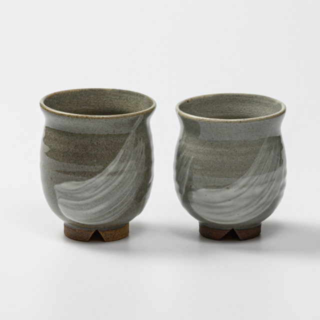 萩焼(伝統的工芸品)湯呑小刷毛青丸