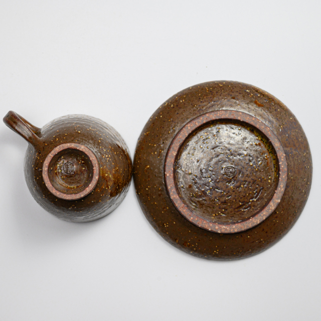 萩焼(伝統的工芸品)カップ＆ソーサ鉄釉呉器No511